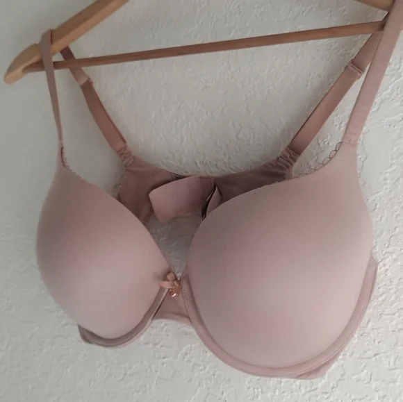 Victoria's Secret Nude Perfect Shape Padded Bra - Picture 3 of 5